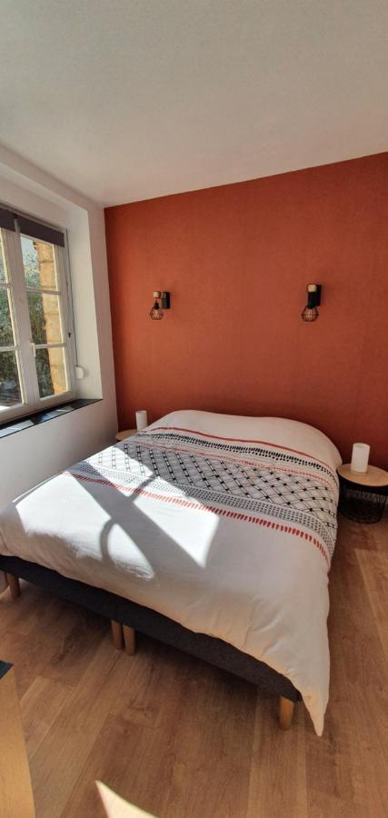 Appartement D'Hippolyte - Vue Musee Rimbaud Charleville-Mézières المظهر الخارجي الصورة