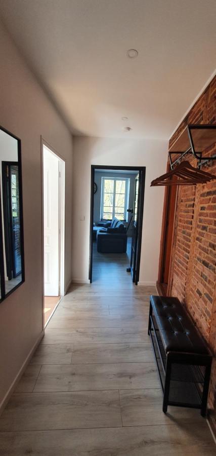 Appartement D'Hippolyte - Vue Musee Rimbaud Charleville-Mézières المظهر الخارجي الصورة